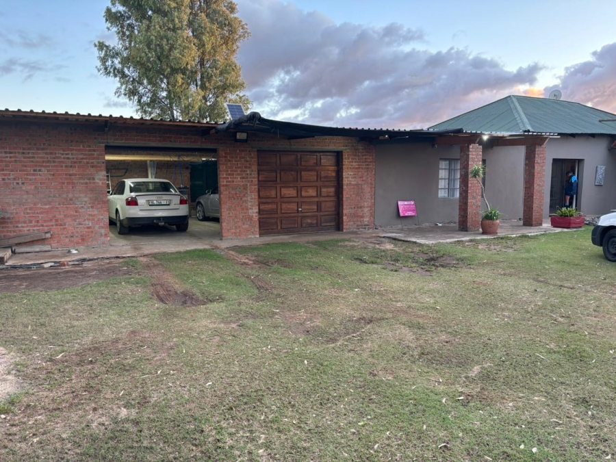 3 Bedroom Property for Sale in Lakeview Free State
